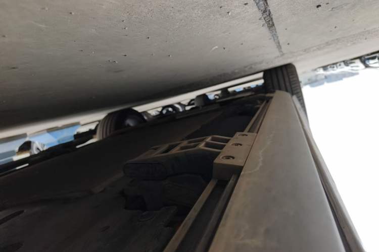 Used Li Auto L9 2022 Max model Left Side Sill