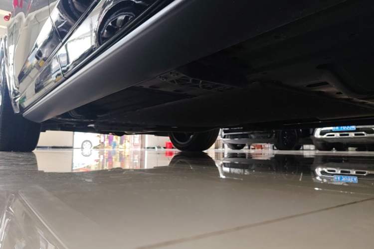 Used Li Auto L9 2022 Max model Left Side Sill