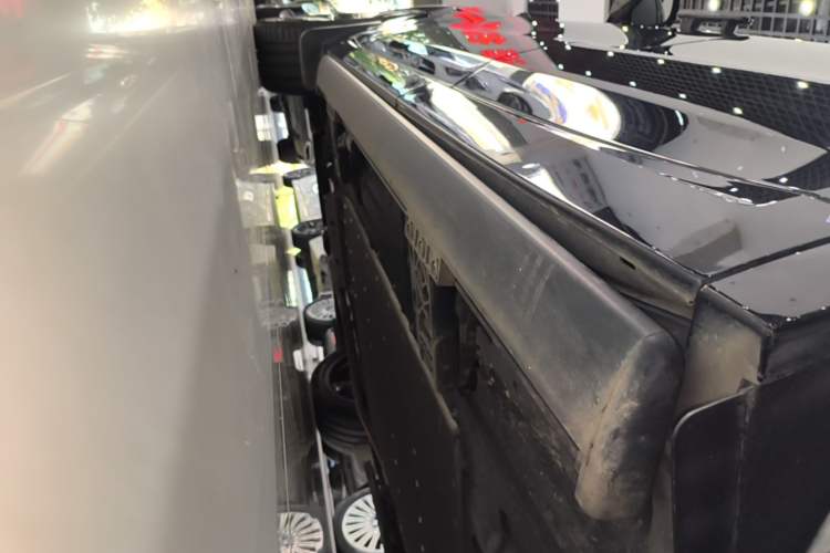 Used Li Auto L9 2022 Max model Left Side Sill