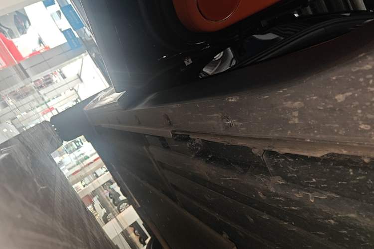 Used Li Auto L9 2022 Max model Left Side Sill