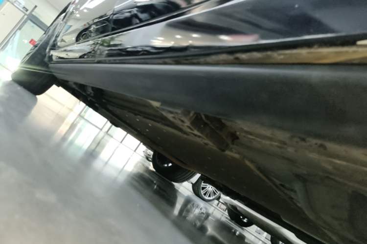 Used Li Auto L9 2022 Max model Left Side Sill