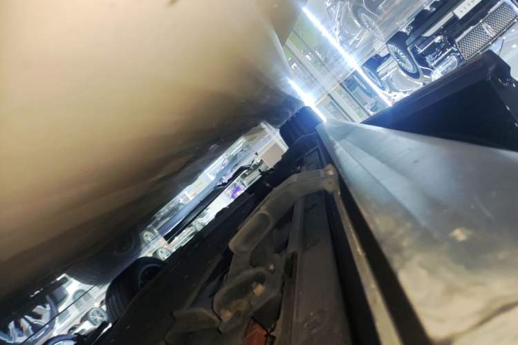 Used Li Auto L9 2022 Max model Left Side Sill