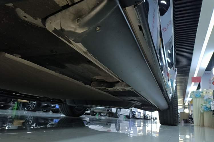 Used Li Auto L9 2022 Max model Left Side Sill