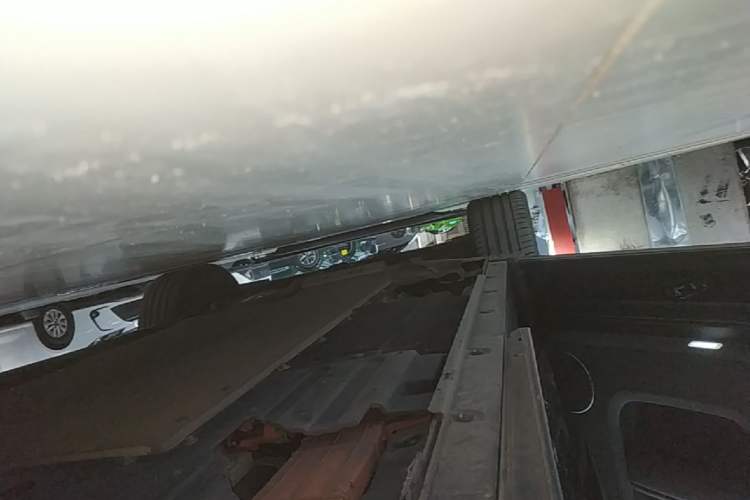 Used Li Auto L9 2022 Max model Left Side Sill