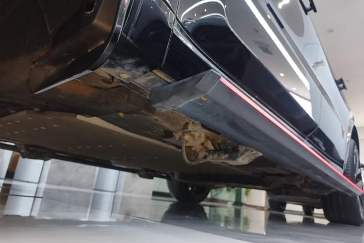 Used Li Auto L9 2022 Max model Left Side Sill