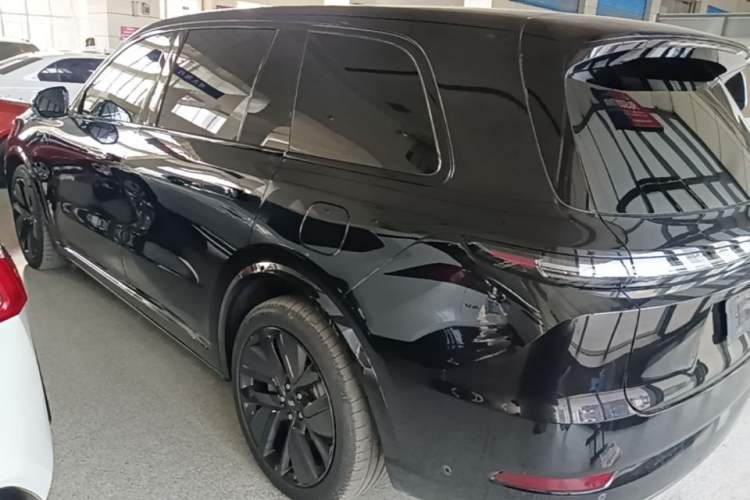 Used Li Auto L9 2022 Max model Rear Left 45 Deg