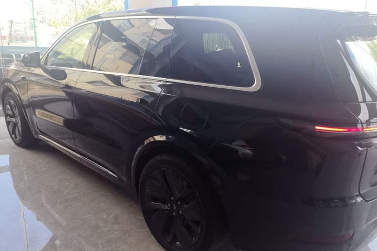 Used Li Auto L9 2022 Max model Rear Left 45 Deg