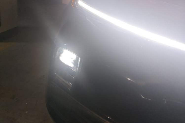 Used Li Auto L9 2022 Max model Right Front Headlight