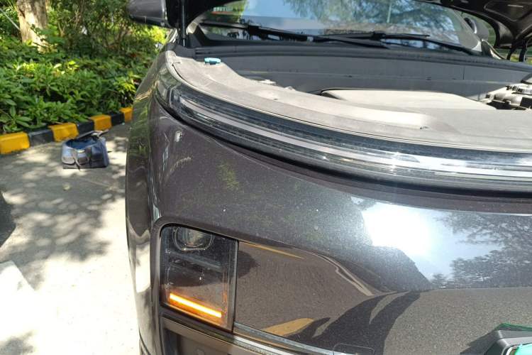 Used Li Auto L9 2022 Max model Right Front Headlight