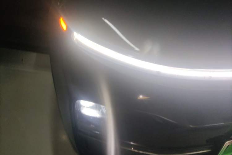 Used Li Auto L9 2022 Max model Right Front Headlight