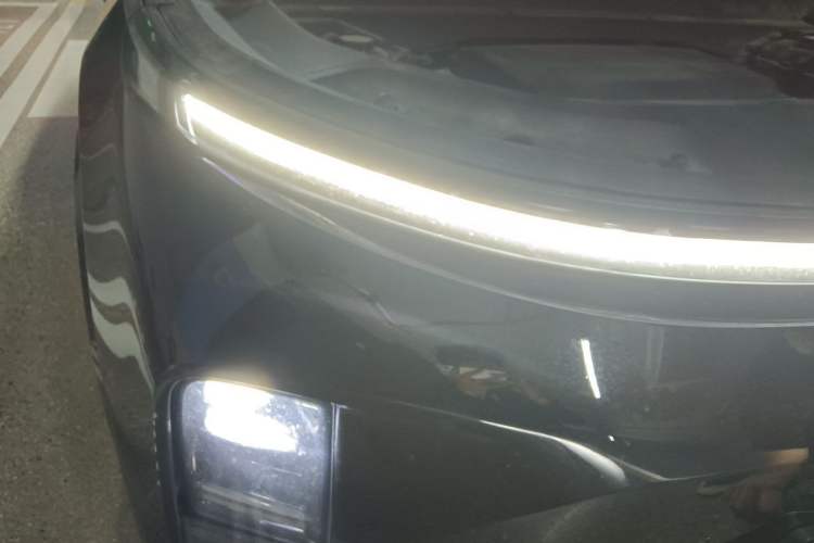 Used Li Auto L9 2022 Max model Right Front Headlight