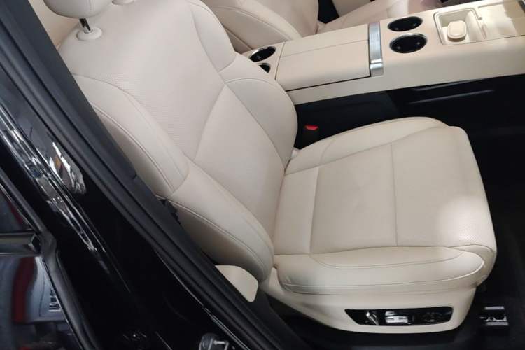 Used Li Auto L9 2022 Max model Right Front Seat