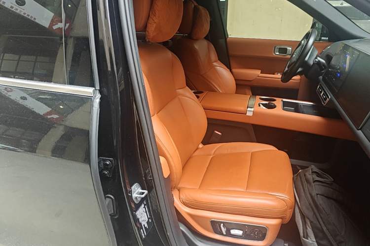 Used Li Auto L9 2022 Max model Right Front Seat