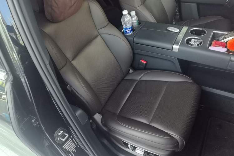 Used Li Auto L9 2022 Max model Right Front Seat
