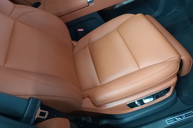 Used Li Auto L9 2022 Max model Right Front Seat