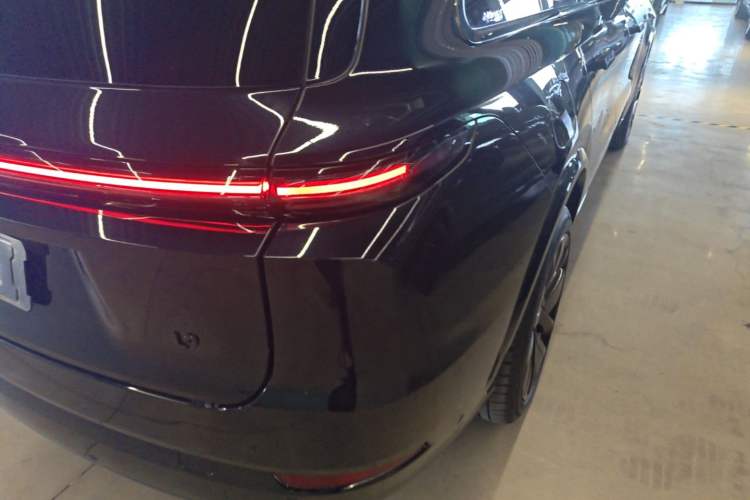 Used Li Auto L9 2022 Max model Right Rear Taillight