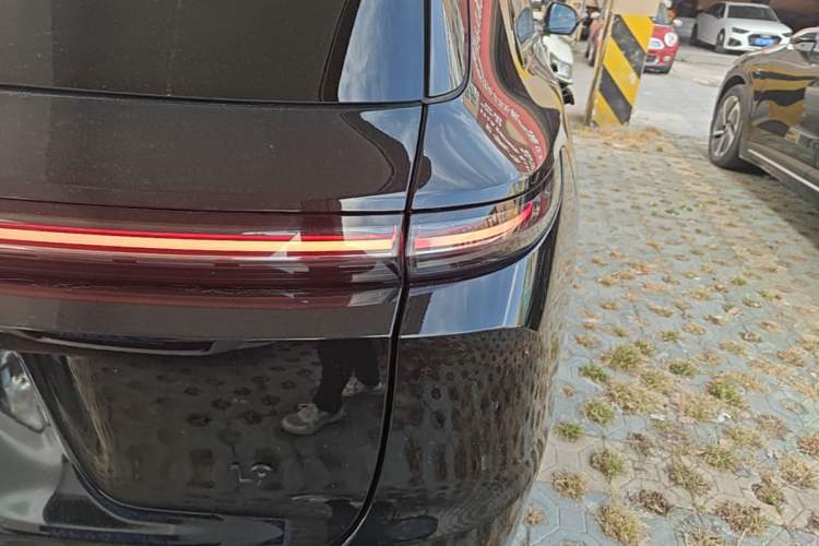 Used Li Auto L9 2022 Max model Right Rear Taillight