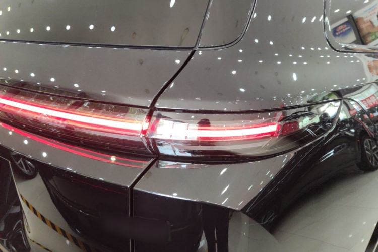 Used Li Auto L9 2022 Max model Right Rear Taillight
