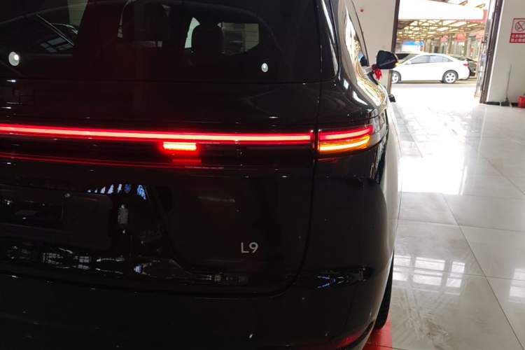 Used Li Auto L9 2022 Max model Right Rear Taillight