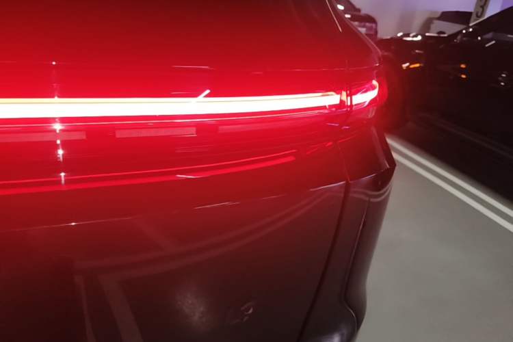 Used Li Auto L9 2022 Max model Right Rear Taillight