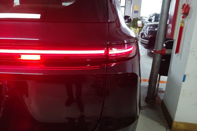 Used Li Auto L9 2022 Max model Right Rear Taillight