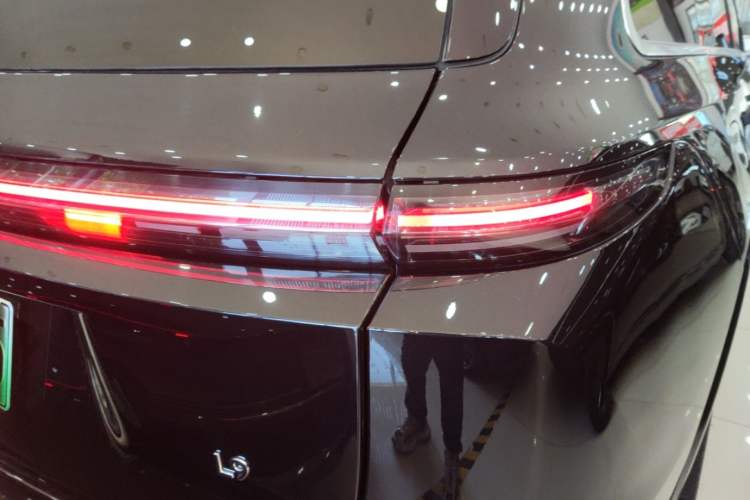 Used Li Auto L9 2022 Max model Right Rear Taillight