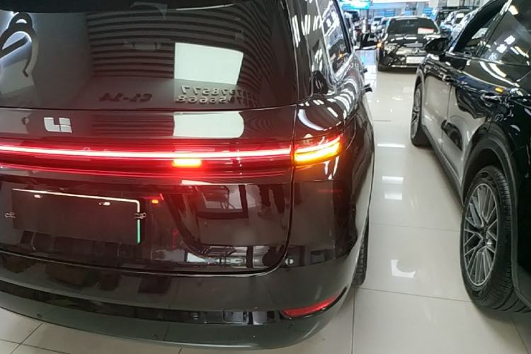 Used Li Auto L9 2022 Max model Right Rear Taillight