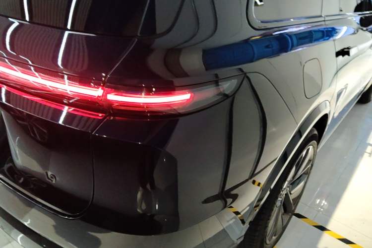 Used Li Auto L9 2022 Max model Right Rear Taillight