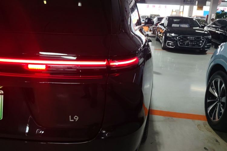 Used Li Auto L9 2022 Max model Right Rear Taillight