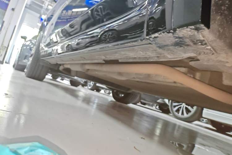Used Li Auto L9 2022 Max model Right Side Sill