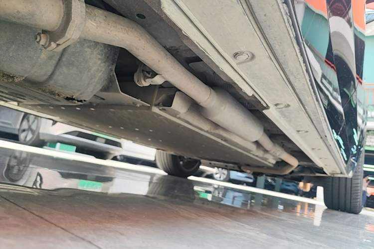 Used Li Auto L9 2022 Max model Right Side Sill