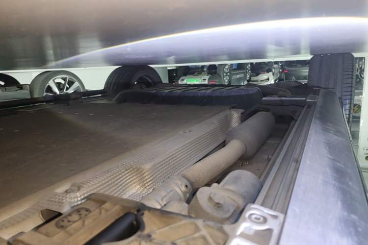 Used Li Auto L9 2022 Max model Right Side Sill