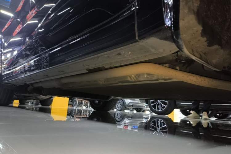 Used Li Auto L9 2022 Max model Right Side Sill