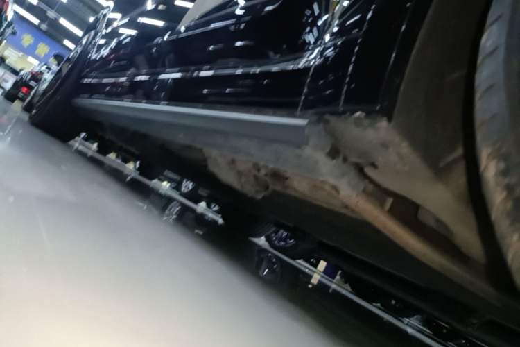 Used Li Auto L9 2022 Max model Right Side Sill