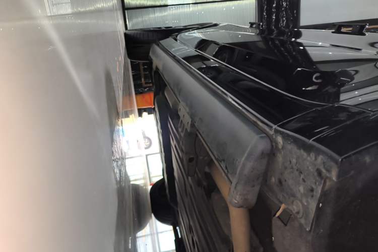 Used Li Auto L9 2022 Max model Right Side Sill