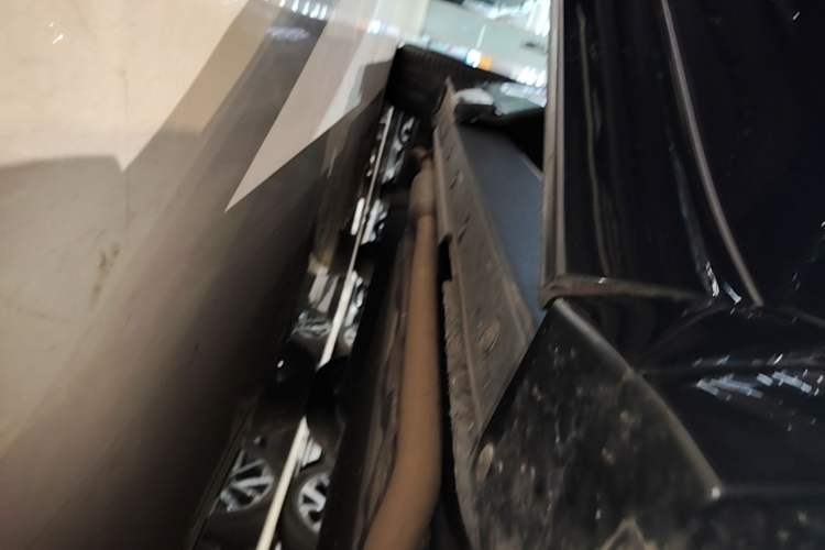 Used Li Auto L9 2022 Max model Right Side Sill