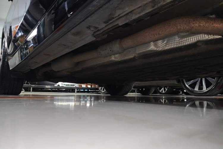 Used Li Auto L9 2022 Max model Right Side Sill