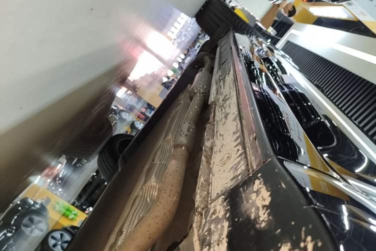 Used Li Auto L9 2022 Max model Right Side Sill