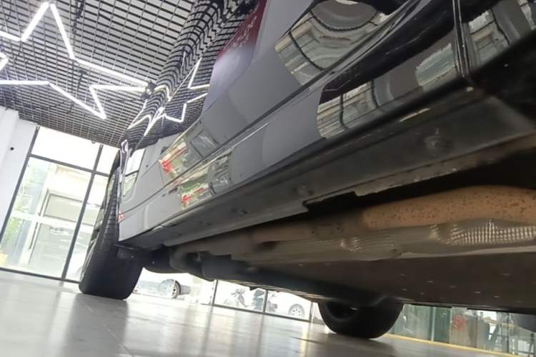 Used Li Auto L9 2022 Max model Right Side Sill