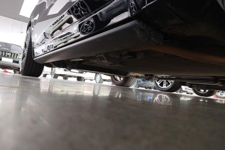 Used Li Auto L9 2022 Max model Right Side Sill