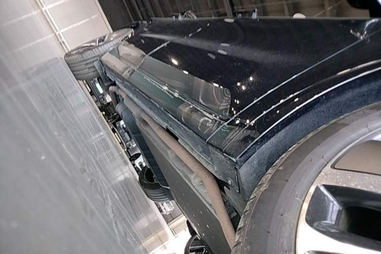 Used Li Auto L9 2022 Max model Right Side Sill