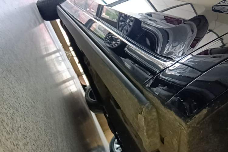 Used Li Auto L9 2022 Max model Right Side Sill