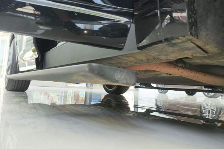 Used Li Auto L9 2022 Max model Right Side Sill