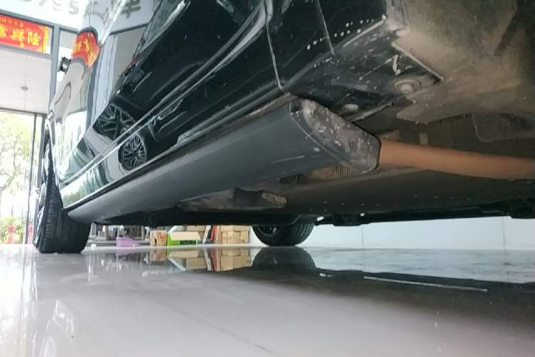 Used Li Auto L9 2022 Max model Right Side Sill