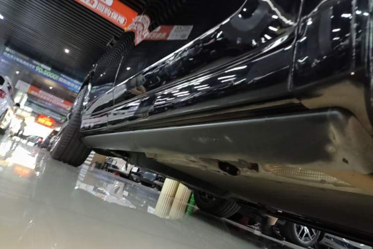 Used Li Auto L9 2022 Max model Right Side Sill