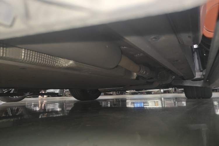 Used Li Auto L9 2022 Max model Right Side Sill