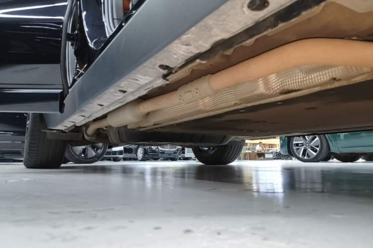 Used Li Auto L9 2022 Max model Right Side Sill
