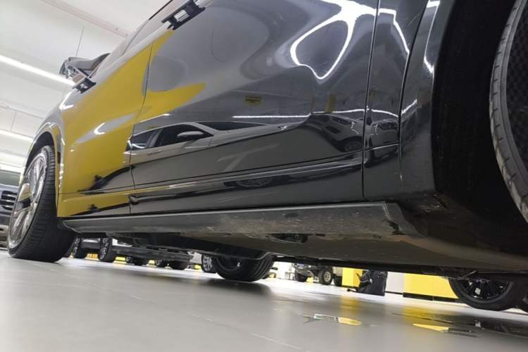 Used Li Auto L9 2022 Max model Right Side Sill