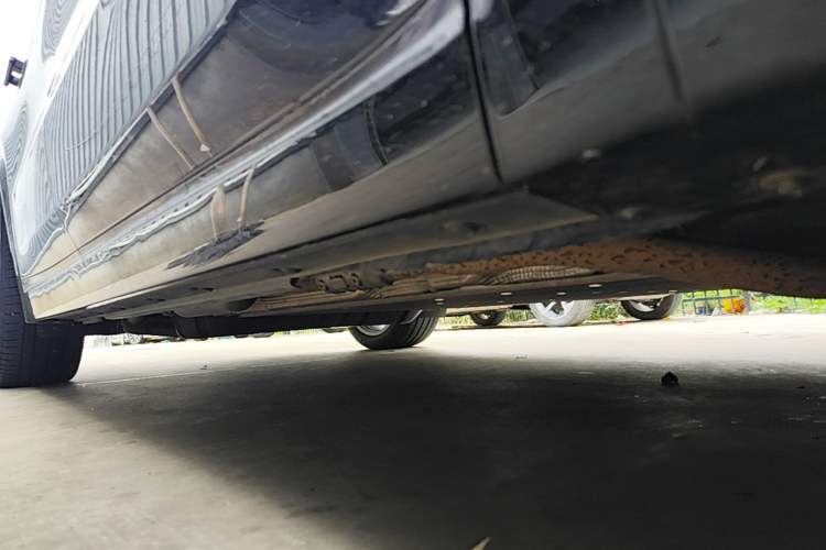 Used Li Auto L9 2022 Max model Right Side Sill