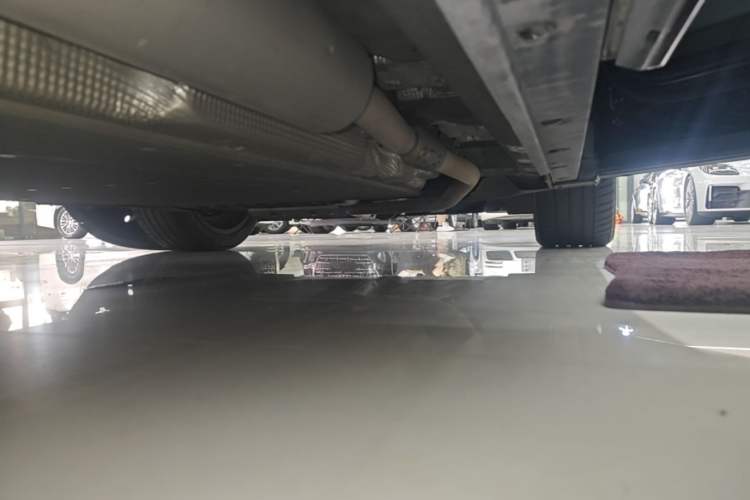 Used Li Auto L9 2022 Max model Right Side Sill